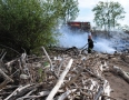 Krimi - Pláž v plameňoch: Horelo naplavené drevo - fot 4.jpg